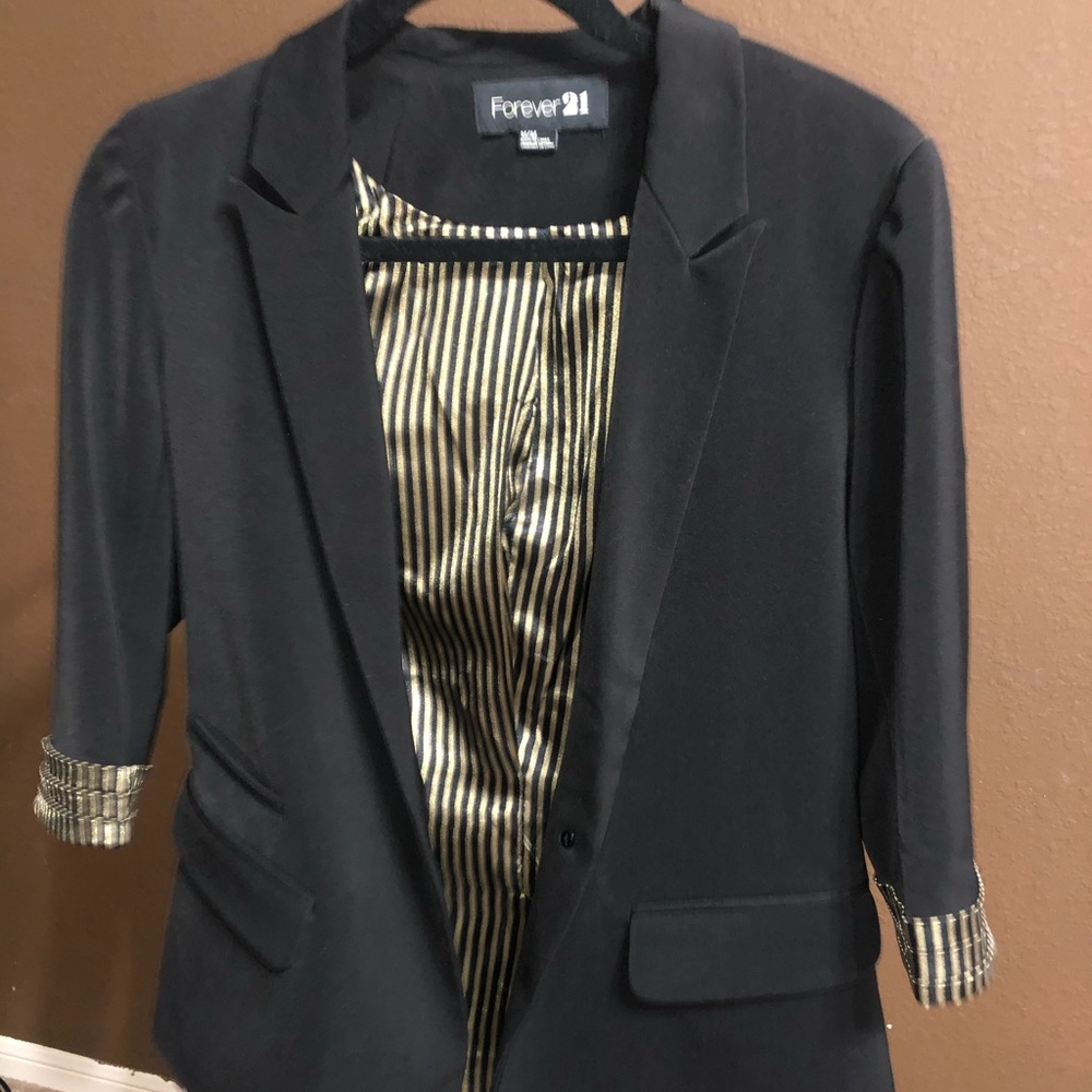 Forever 21 Black Blazer